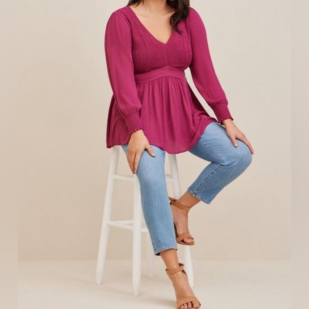 Torrid Women's Babydoll Crinkle Gauze Smocked Top In Beaujolais Size 3X